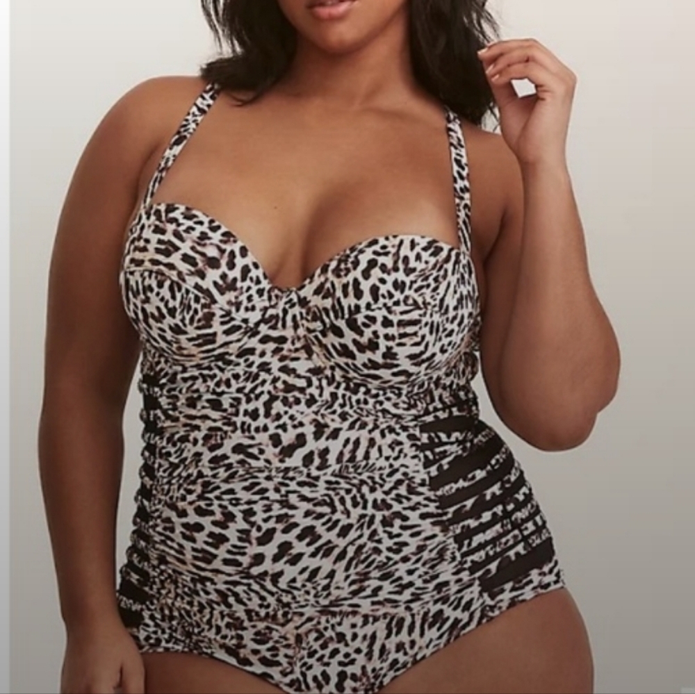 Sz 0 Torrid Swim Boost 1 Piece Swimsuit